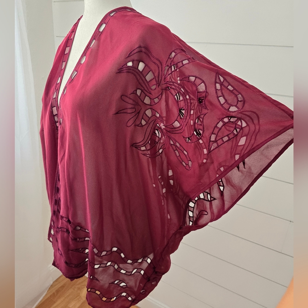 Nwt Anthropologie Burgundy Wine Colored Lightweight Kimono size Large
